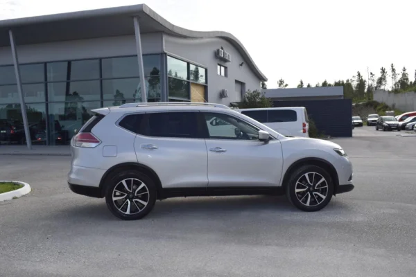 Nissan X-Trail 1.6 dCi Tekna Xtronic 8