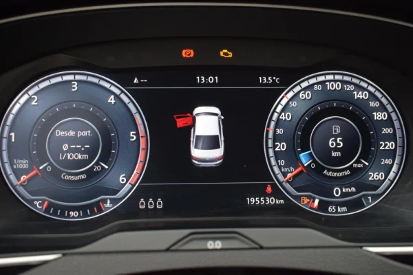 Volkswagen Passat 2.0 TDI Highline 24