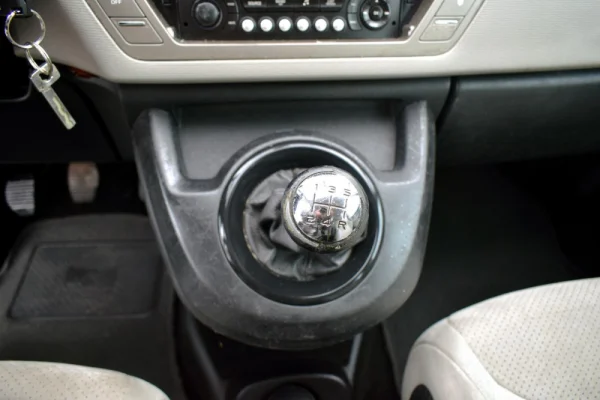 Citroen C4 Grand Picasso 1.6 HDi 19