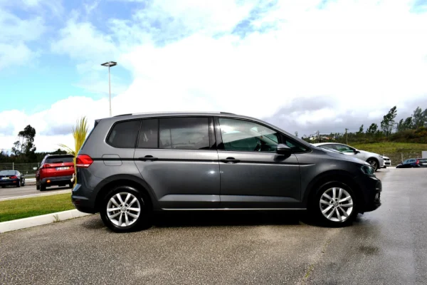 Volkswagen Touran 1.6 TDI Confortline 4