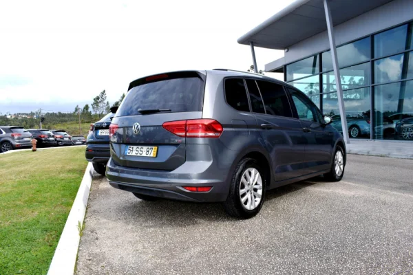 Volkswagen Touran 1.6 TDI Confortline 5
