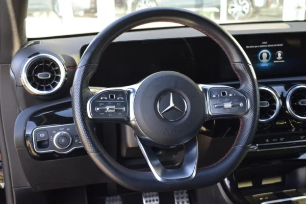 Mercedes-Benz A 180 d AMG Line 2.0 22