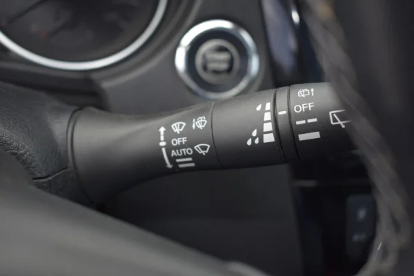 Nissan Qashqai 1.5 dCi N-Connecta 23