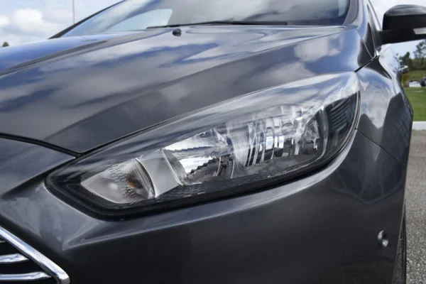 Ford Focus 1.5 TDCi SW 8
