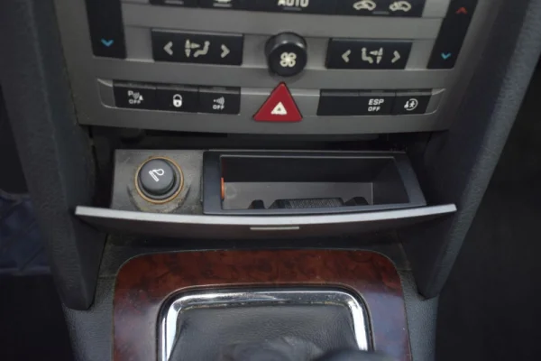 Peugeot 407 SW 1.6 HDi Executive 23