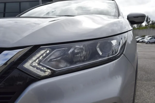 Nissan Qashqai 1.5 dCi N-Connecta Business 9