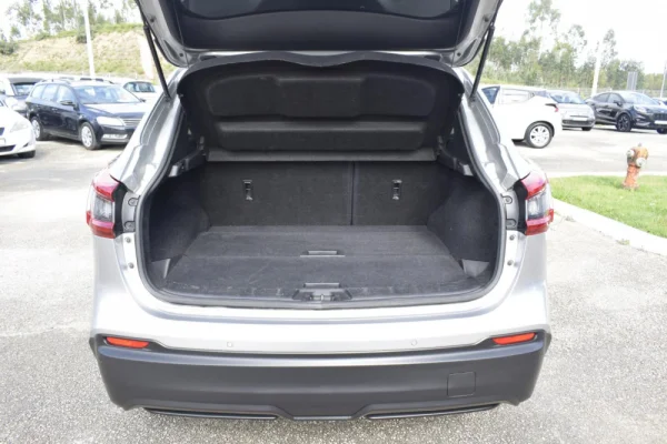 Nissan Qashqai 1.5 dCi N-Connecta Business 46