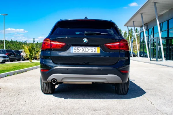 BMW X1 16 d sDrive 6