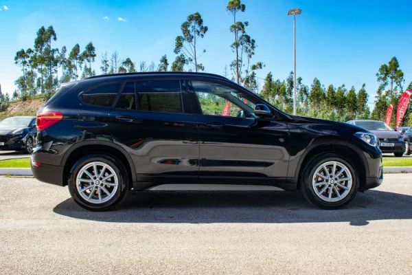 BMW X1 16 d sDrive 8