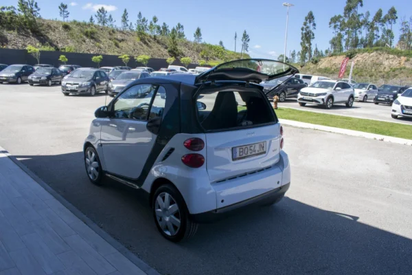 Smart ForTwo Coupé 1.0 mhd 6