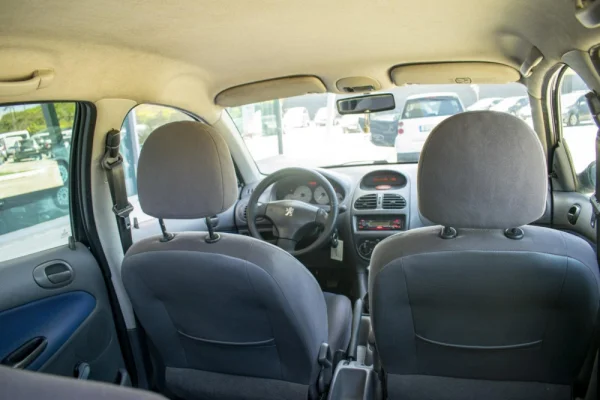 Peugeot 206 1.1 12