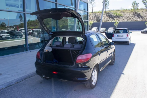 Peugeot 206 1.1 23