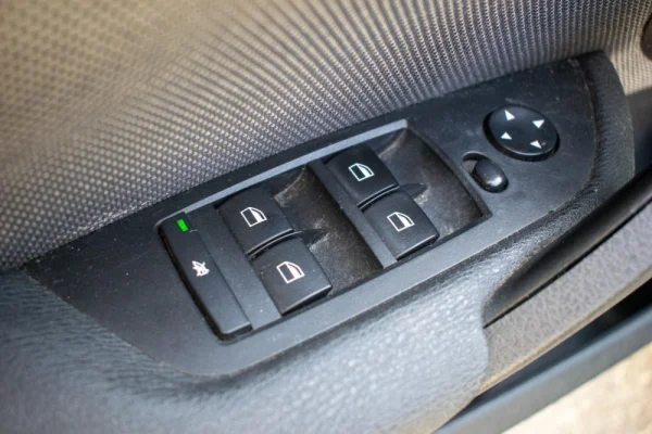 BMW X1 sDrive 18d 10