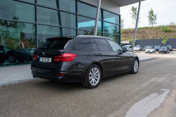 BMW 318 d Touring Sport 3