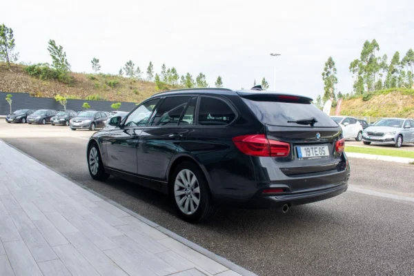 BMW 318 d Touring Sport 5