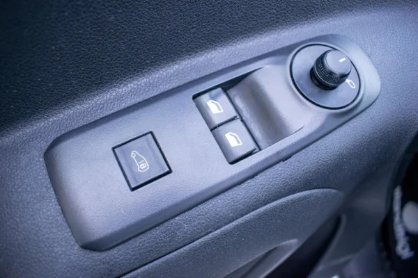 Peugeot Partner 1.6 Blue HDi 21