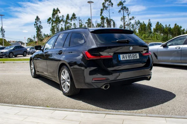 BMW 320 e Touring Auto 5