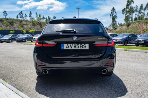 BMW 320 e Touring Auto 6
