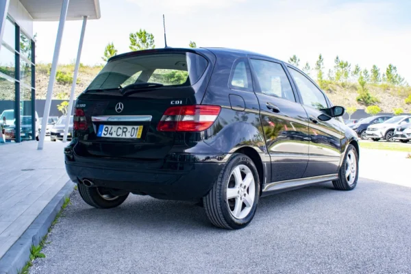 Mercedes-Benz B 180 CDi 7