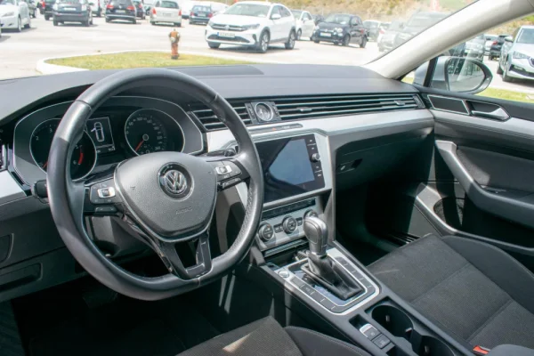 Volkswagen Passat Variant 2.0 TDI 14