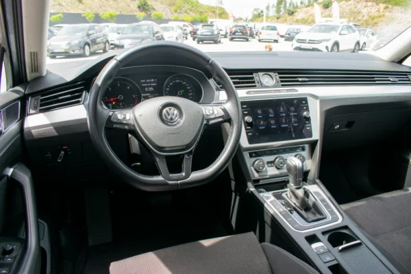 Volkswagen Passat Variant 2.0 TDI 15