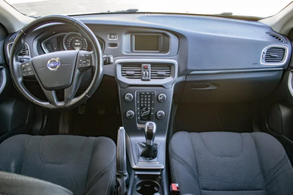 Volvo V40 1.6 D2 Kinetic 19