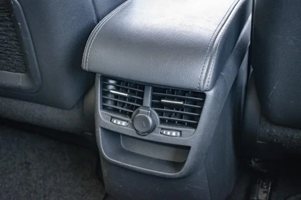 Peugeot 508 SW 1.6 HDi 37