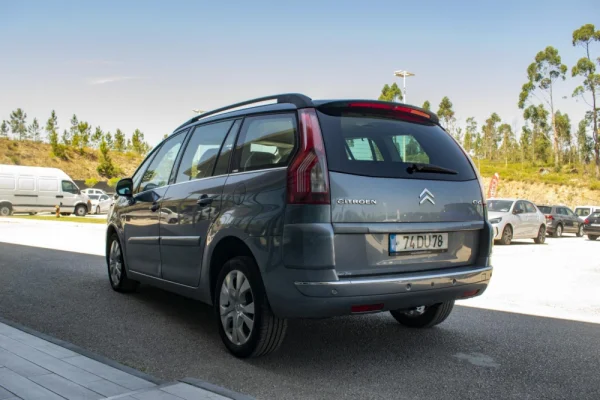 Citroen C4 Picasso Outro 5