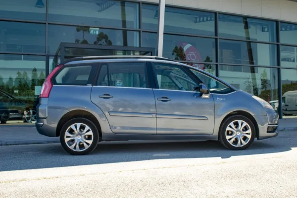 Citroen C4 Picasso Outro 8