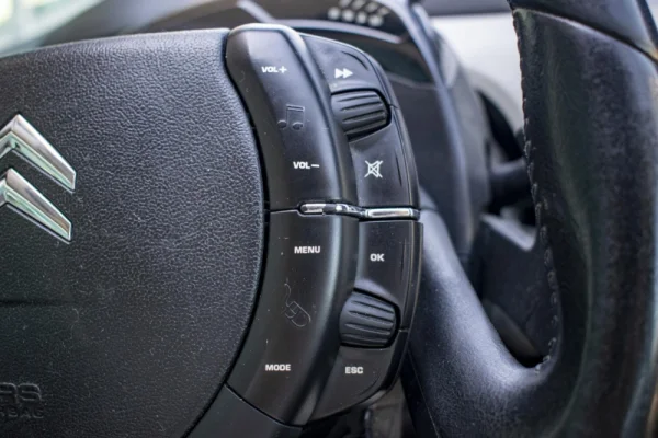 Citroen C4 Picasso Outro 24