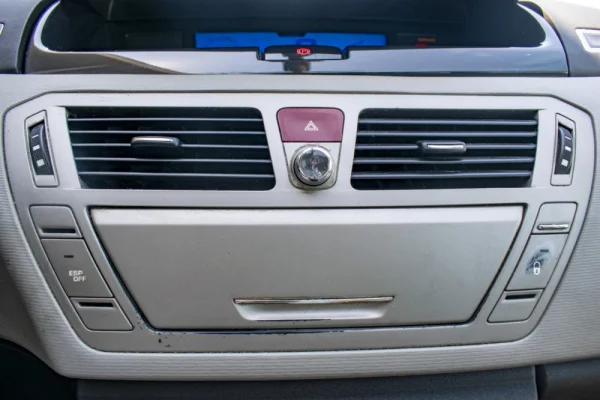 Citroen C4 Picasso Outro 31