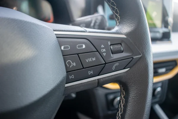 SEAT Arona 1.0 TSI Style DSG Garantia de fábrica 21