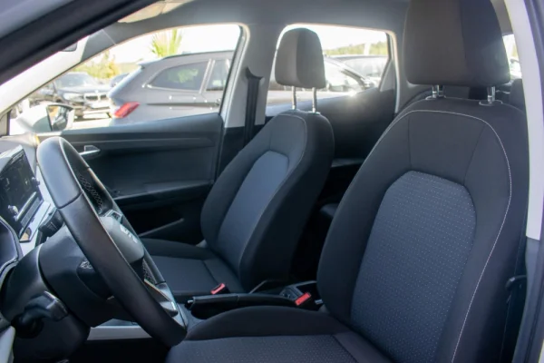 SEAT Arona 1.0 TSI Style DSG Garantia de fábrica 28