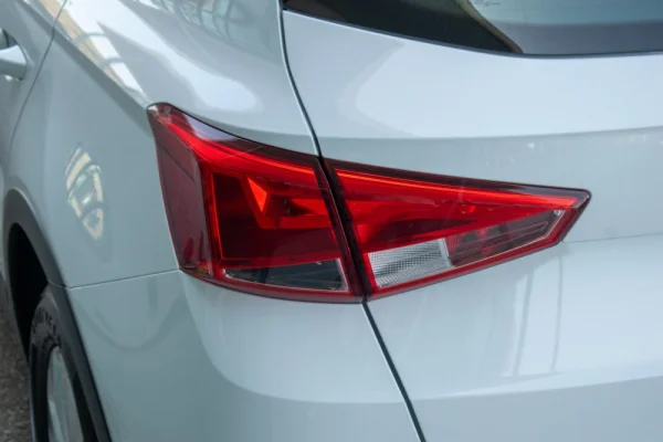SEAT Arona 1.0 TSI Style DSG Garantia de fábrica 33
