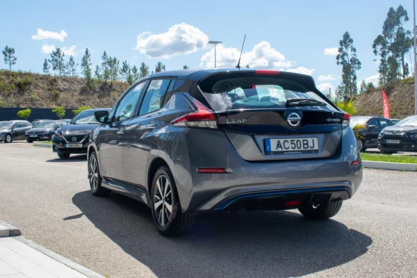 Nissan Leaf Acenta 40KWh 5