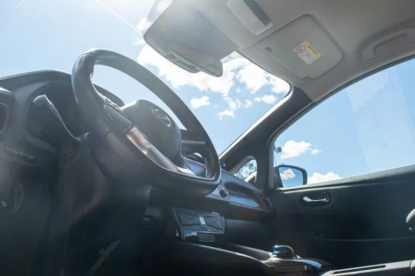 Nissan Leaf Acenta 40KWh 17