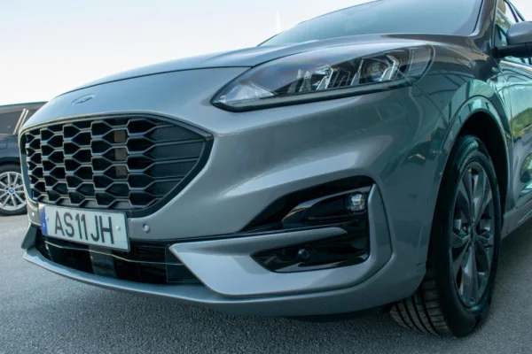 Ford Kuga 1.5 EcoBoost ST-Line 19