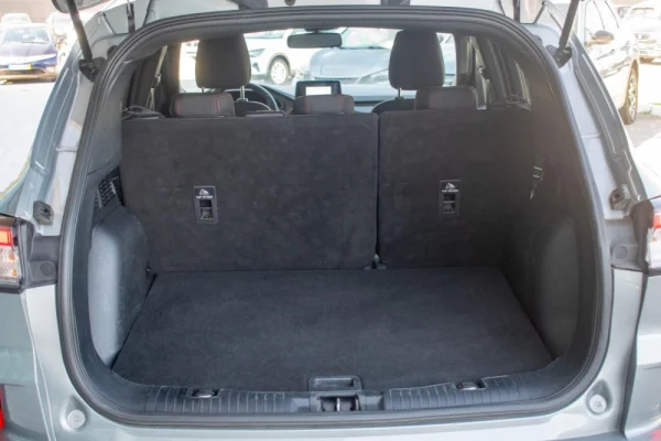 Ford Kuga 1.5 EcoBoost ST-Line 41
