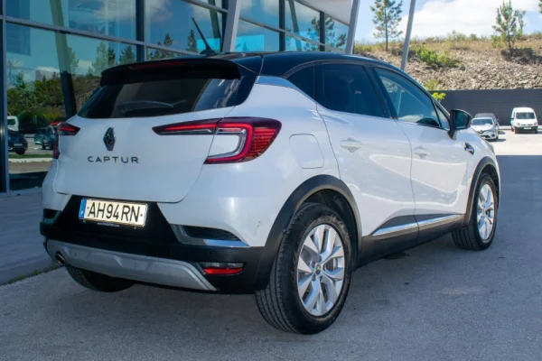 Renault Captur 1.0 TCe Exclusive 7