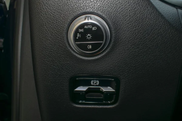 Mercedes-Benz GLC 220 d 4Matic 24