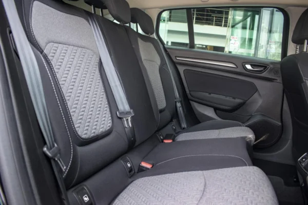Renault Mégane Sport Tourer 1.5 Blue dCi Limited 46