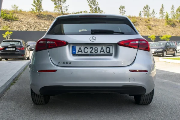 Mercedes-Benz A 160 d Style 6