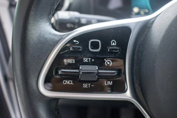 Mercedes-Benz A 160 d Style 23