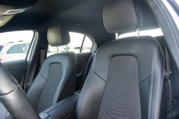 Mercedes-Benz A 160 d Style 42
