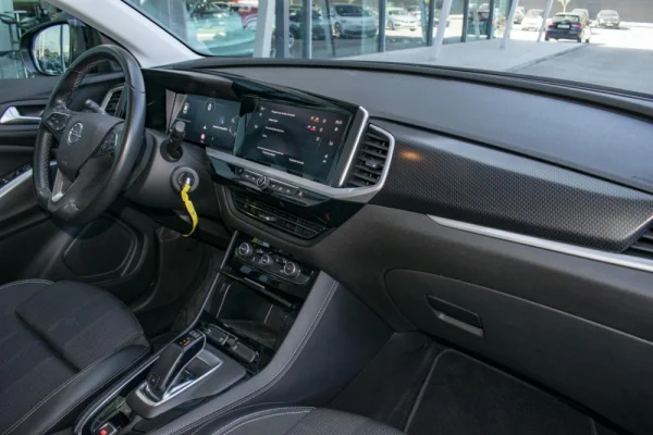 Opel Grandland 1.5 CDTI GS Line AT 17