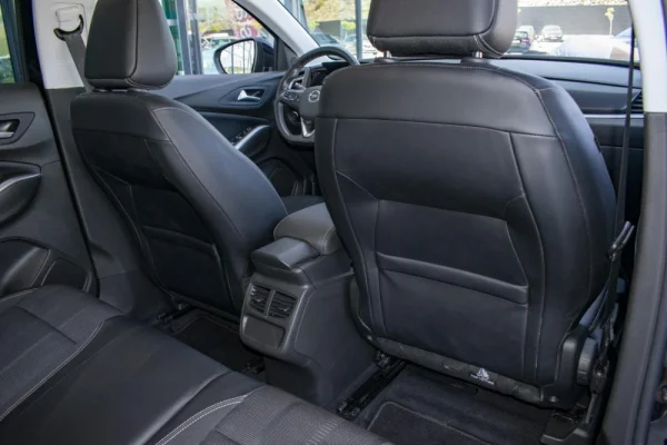 Opel Grandland 1.5 CDTI GS Line AT 46