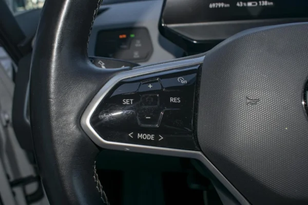 Volkswagen ID.3 58 kWh Pro 25