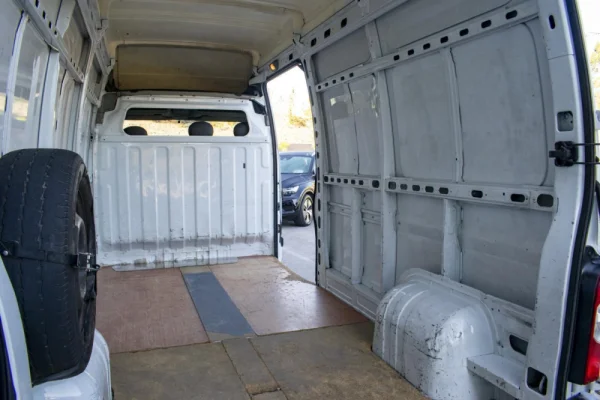 Renault Master 2.5 dCi L3H3 34