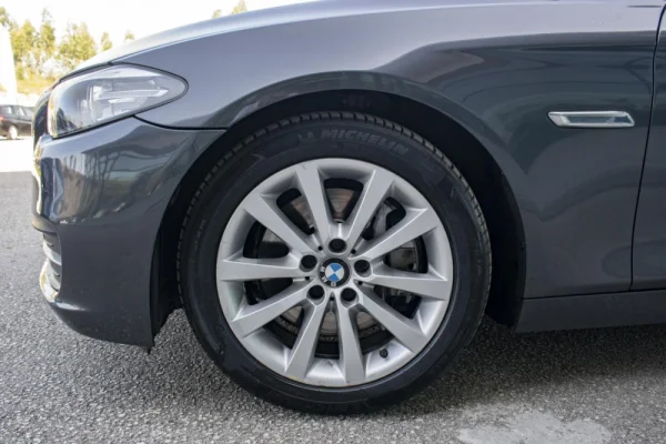 BMW 530 d Auto 11