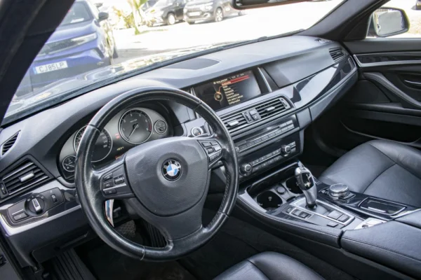 BMW 530 d Auto 17
